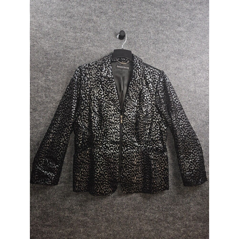 Pamela Mccoy Women's Leather Jacket 1X Collared Zippered Leopard Black Silver